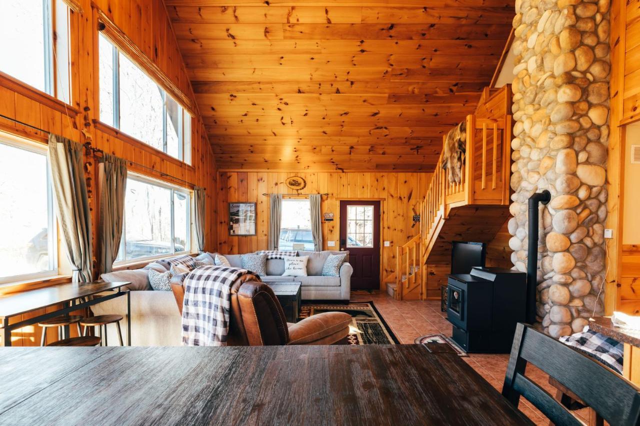 בת'ל Ski Chalet W-Hot Tub, Only 3 Min To Sunday River Ski Lifts! מראה חיצוני תמונה